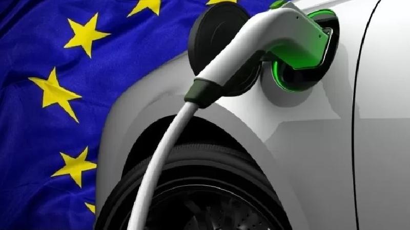 
	Emissioni zero: "irrealistico", autoscontro in Europa
