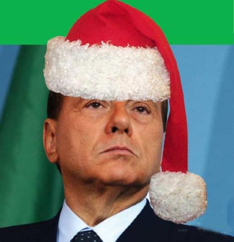 Auguri Di Natale Berlusconi.Babbo Silvio Al Natale Dei Berluscones Lospiffero Com