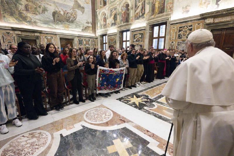 Addio a Benedetto XVI: il cordoglio e il ricordo di mons. Repole - Diocesi  di Torino
